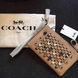 NWT Coach Turnlock Wristlet 21 with Snakeskin Link